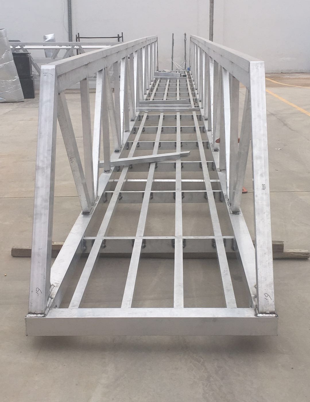 Marine floating pontoon dock platform or bridge platform with bollard6