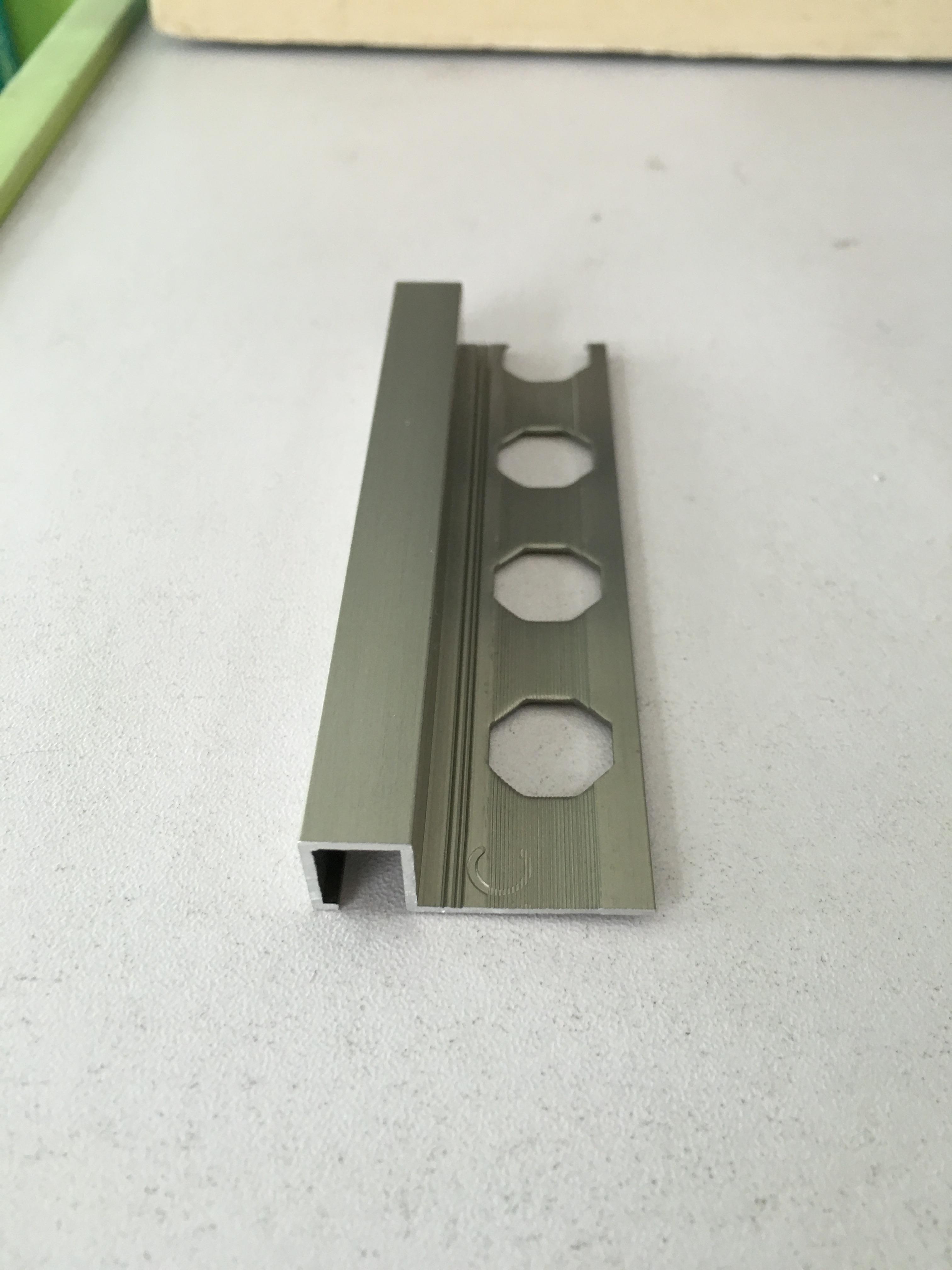 ALUMINUM PROFILEConstruction profiles(5)