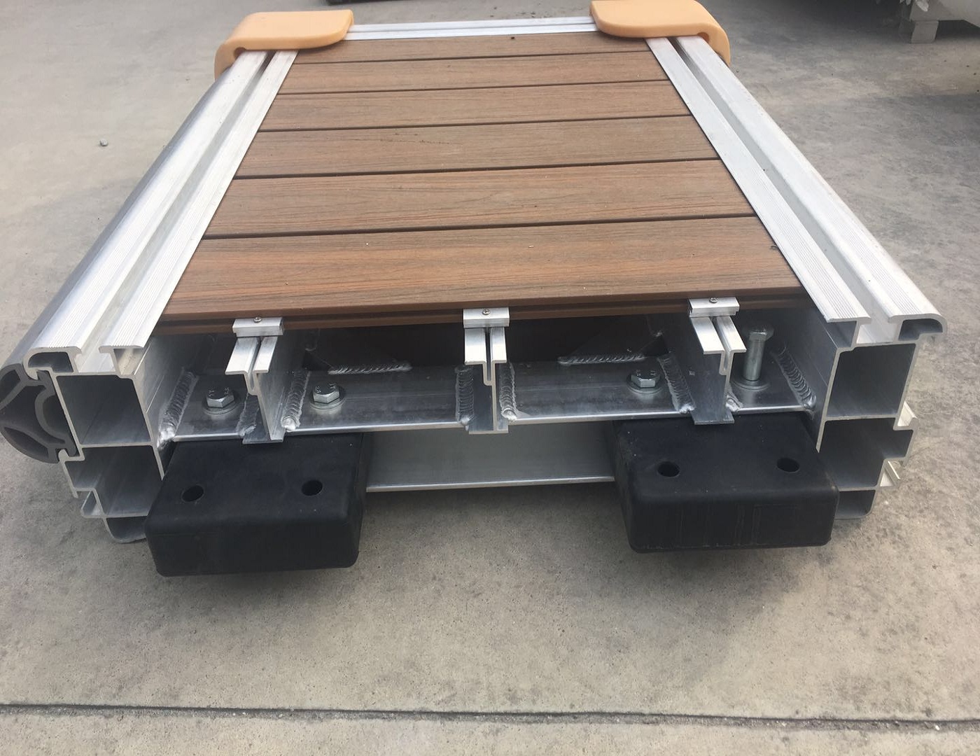 Marine floating pontoon dock platform or bridge platform with bollard1